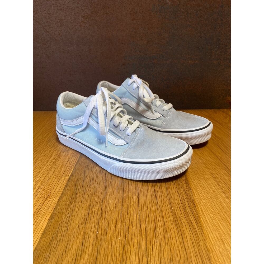 Vans Unisex Off The Wall Sneaker Suede/Canvas Baby Blue US Womens 7 / Mens 5.5